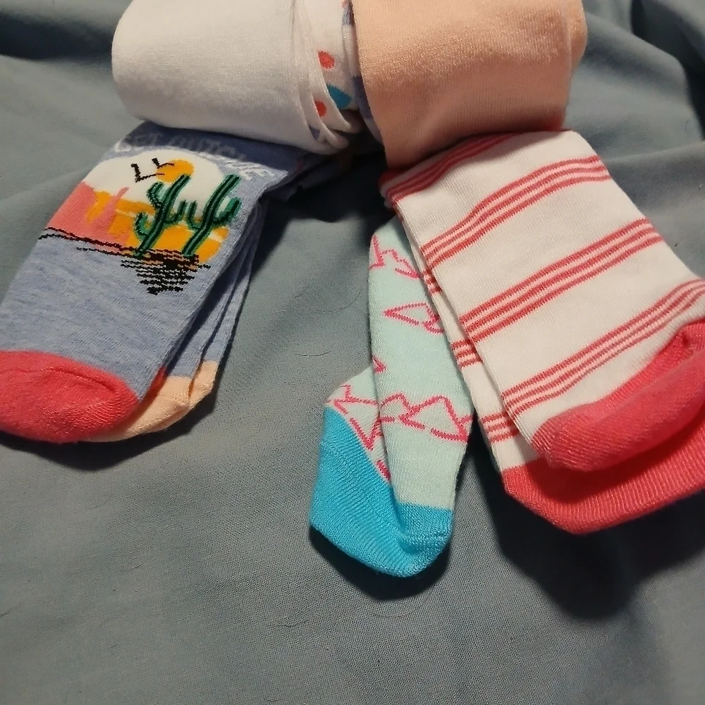 No Boundaries low cut  ladies socks 2 packs of 10. NWT